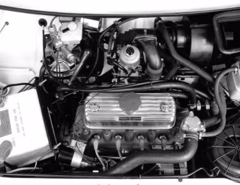 Sob o capô MG Metro Turbo '1983–89