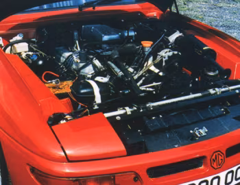 Sob o capô MG PR2 Prototype '1989