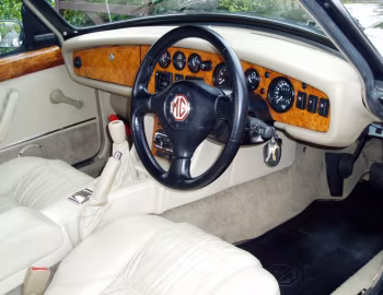 Interior MG RV8 '03.1993–11.1995