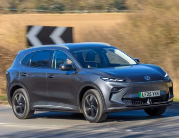 MGS5 EV [UK-spec] '2025–pr.