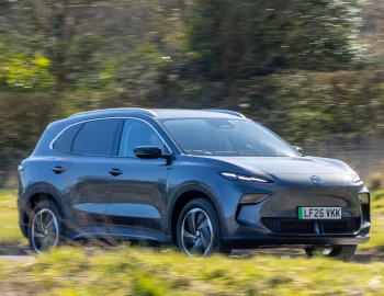 MGS5 EV [UK-spec] '2025–pr.