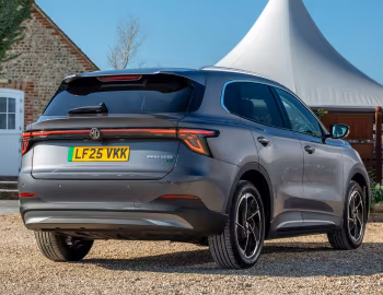 MGS5 EV [UK-spec] '2025–pr.