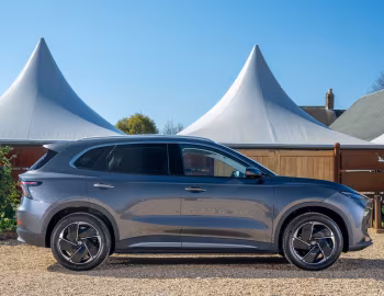 MGS5 EV [UK-spec] '2025–pr.
