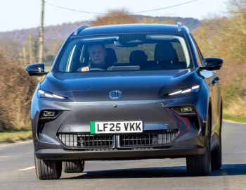MGS5 EV [UK-spec] '2025–pr.