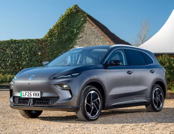 MGS5 EV [UK-spec] '2025–pr.