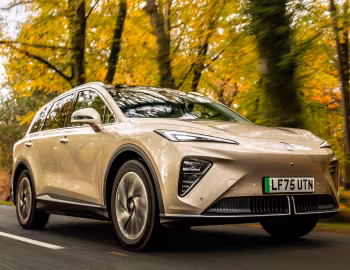 MGS6 EV Trophy Dual Motor [UK-spec] '2025–pr.
