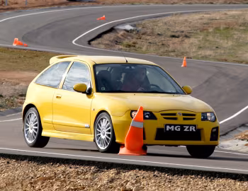 MG ZR 3-door [UK-spec] '07.2004–04.2005