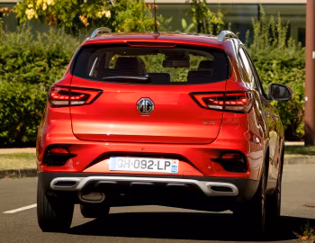 MG ZS [EU-spec] '2022–23