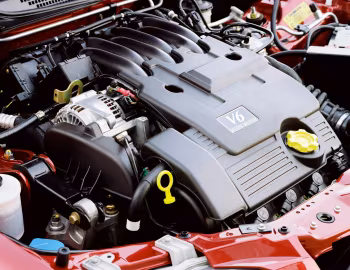 Под капотом MG ZS 180 '2004–04.2005