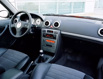 Торпедо MG ZS 180 [EU-spec] '2004–04.2005