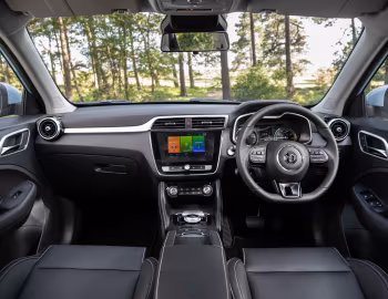 Painel frontal MG ZS EV [UK-spec] (ZS11) '2019–21