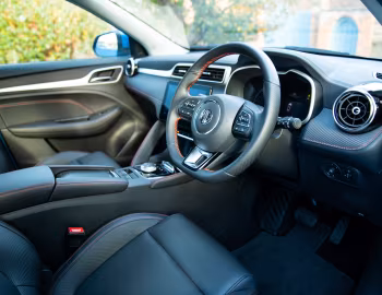 Interior MG ZS EV [UK-spec] '2021–pr.