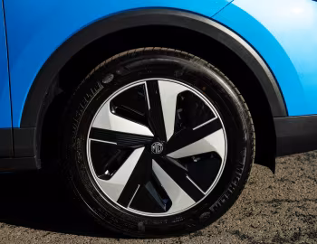 MG ZS EV [UK-spec] '2021–pr.