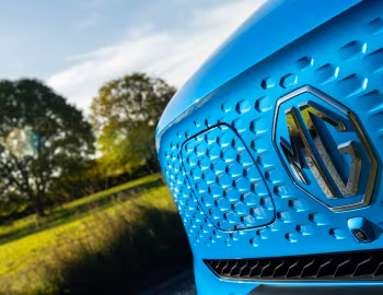 MG ZS EV [UK-spec] '2021–pr.