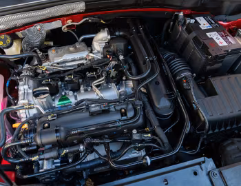 Sob o capô MG ZS Hybrid+ [Australia] '2024–pr.