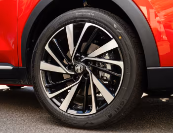 MG ZS Hybrid+ [Australia] '2024–pr.