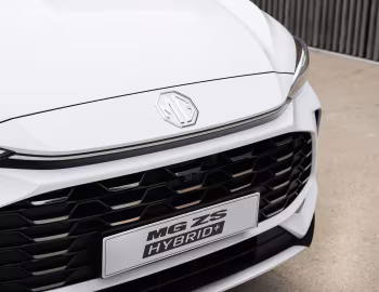 MG ZS Hybrid+ [Australia] '2024–pr.