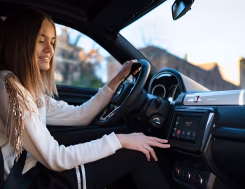 Інтэр'ер Microcar Dué Must '04.2021–24