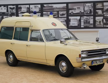 Opel Rekord Miesen Bonna KTW (C) '1971