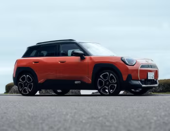 MINI Aceman SE [Japan] (J05) '2024–н.ч.