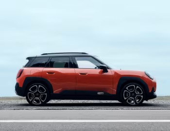 MINI Aceman SE [Japan] (J05) '2024–н.ч.