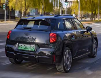 MINI Aceman SE John Cooper Works Package [China] (J05) '2024–н.в.