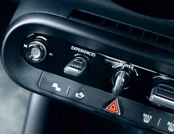 Інтер'єр MINI Aceman SE [Japan] (J05) '2024–н.ч.