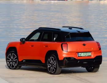 MINI Aceman SE John Cooper Works Package [Worldwide] (J05) '2024–pr.