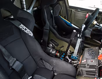 Интерьер Mini All4 Racing (R60) '2011–16