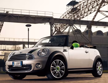 Mini Cooper Cabrio "Ray Line" [Italy] (R57) '2012