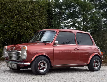 Wood & Pickett Magrave Mini Saloon '1970