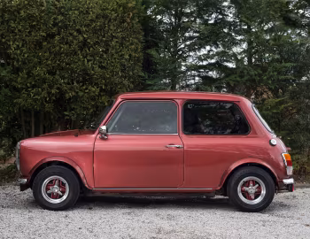 Wood & Pickett Magrave Mini Saloon '1970
