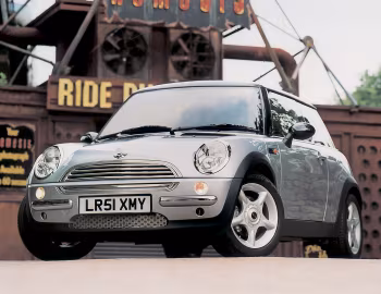 MINI Cooper [UK-spec] (R50) '2001–04