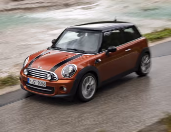 Mini Cooper [Worldwide] (R56) '2010–14