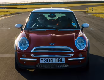 MINI Cooper [UK-spec] (R50) '2001–04