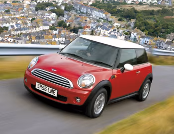 Mini Cooper [UK-spec] (R56) '2006–10