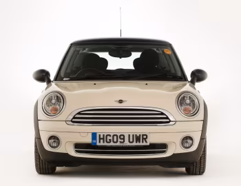 Mini Cooper [UK-spec] (R56) '2006–10
