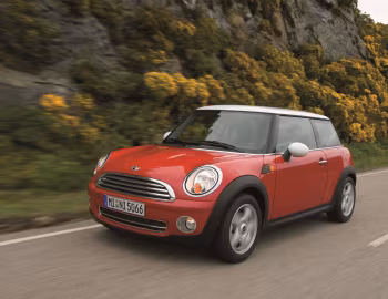 Mini Cooper [Worldwide] (R56) '09.2006–10
