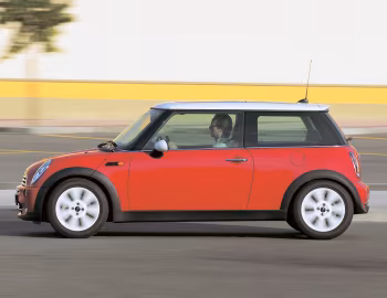 MINI Cooper [Worldwide] (R50) '2004–06