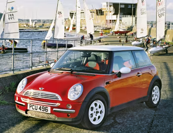 MINI Cooper [UK-spec] (R50) '2001–04