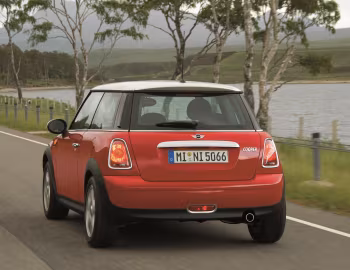 Mini Cooper [Worldwide] (R56) '09.2006–10