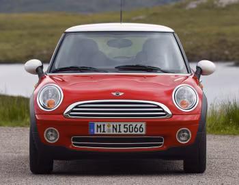Mini Cooper [Worldwide] (R56) '09.2006–10