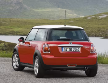 Mini Cooper [Worldwide] (R56) '09.2006–10