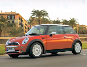 MINI Cooper [Worldwide] (R50) '2004–06