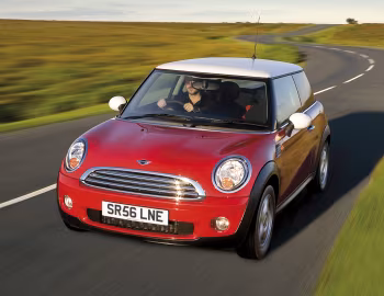Mini Cooper [UK-spec] (R56) '2006–10