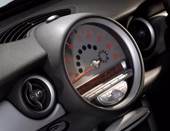 Камбінацыя прыбораў Mini Cooper [UK-spec] (R56) '2006–10