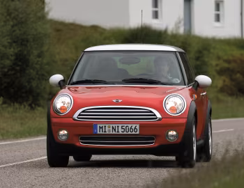 Mini Cooper [Worldwide] (R56) '09.2006–10