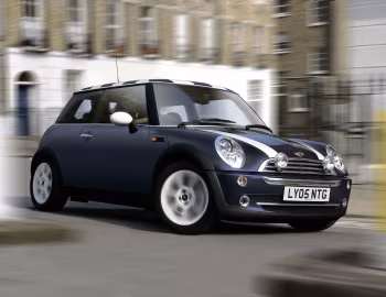 MINI Cooper [UK-spec] (R50) '2004–06