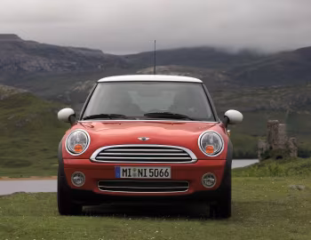 Mini Cooper [Worldwide] (R56) '09.2006–10
