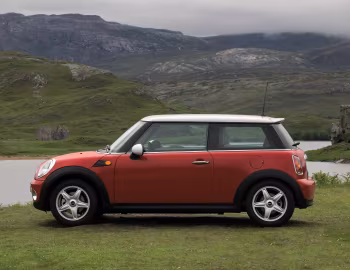 Mini Cooper [Worldwide] (R56) '09.2006–10